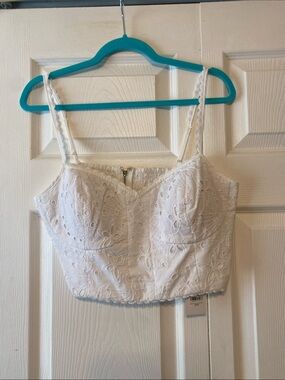 NWT Lilly Pulitzer Winslow Eyelet Top